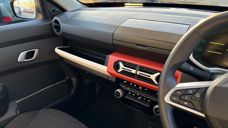 Dacia Spring 27kWh Expression 65 48kW 5dr Auto Electric Hatchback